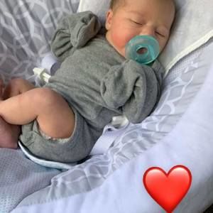 Meet your Posher, Hunter